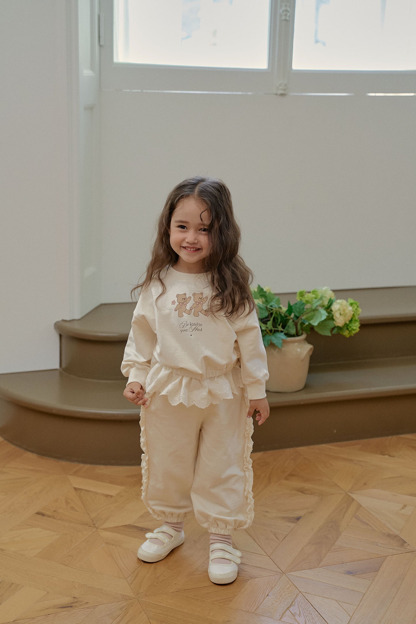 Bear Sweatshirt & Pants Set