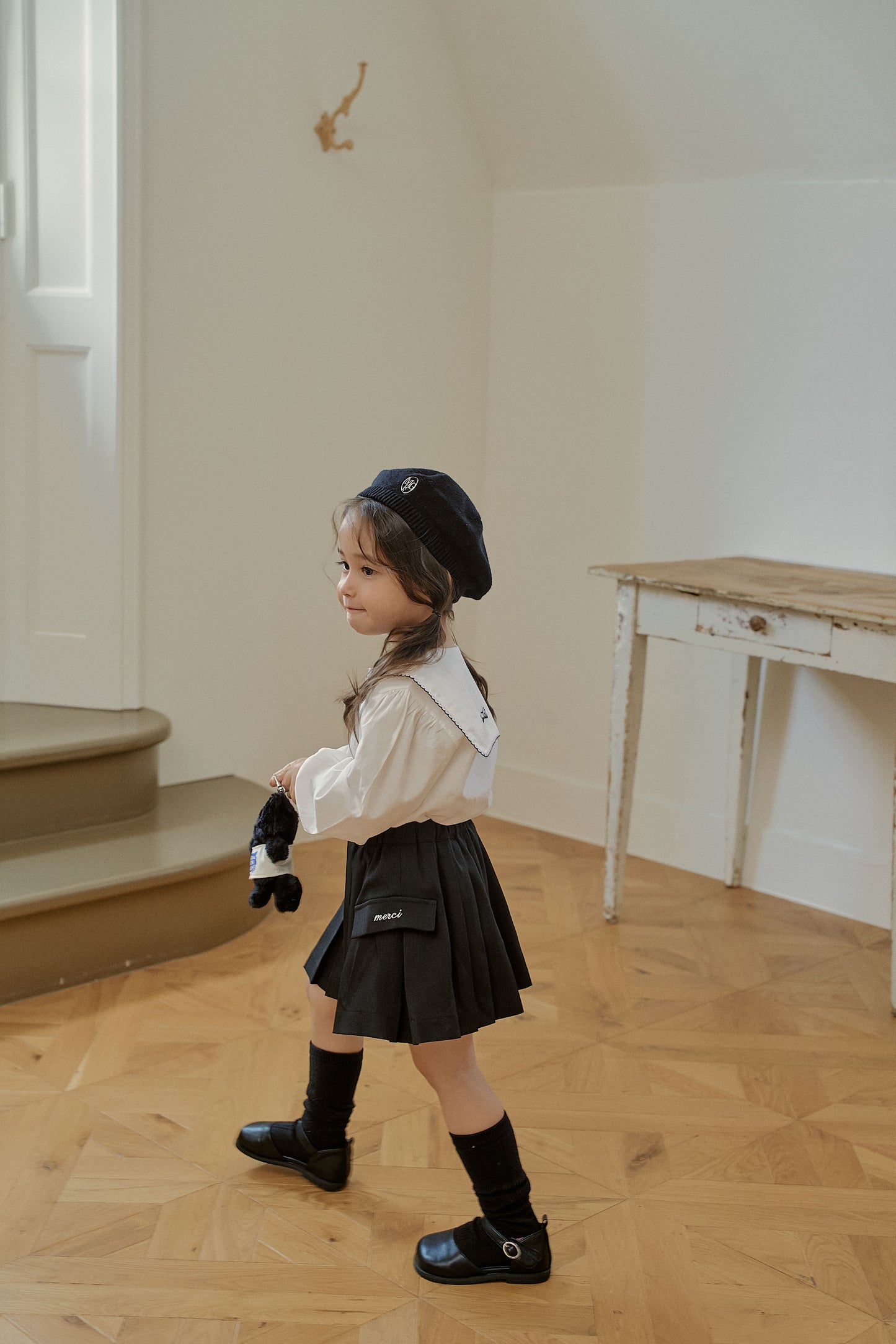 momoann Day Pleated Skirt