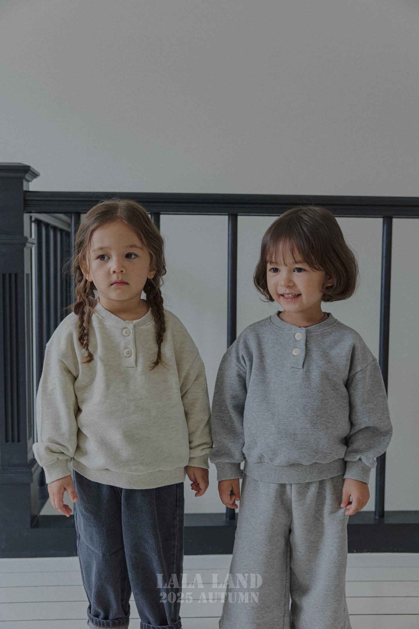 Button Sweatshirt