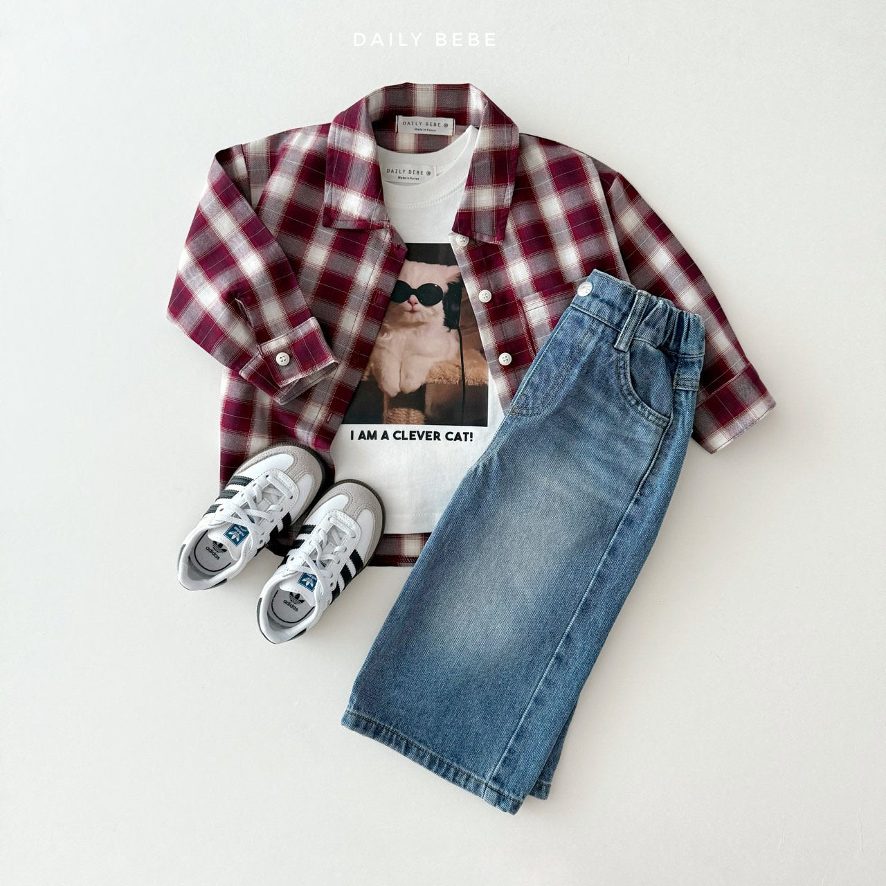 Wide-Leg Washed Jeans