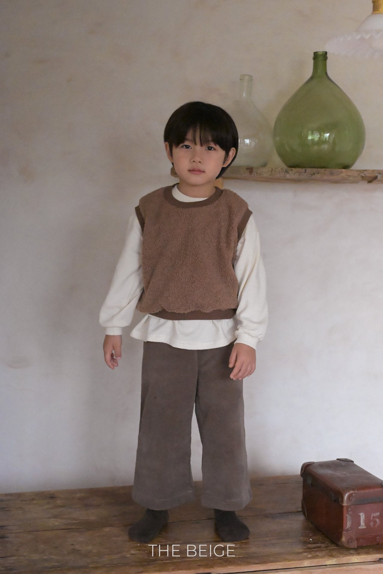 Button Strap Stretch Pants