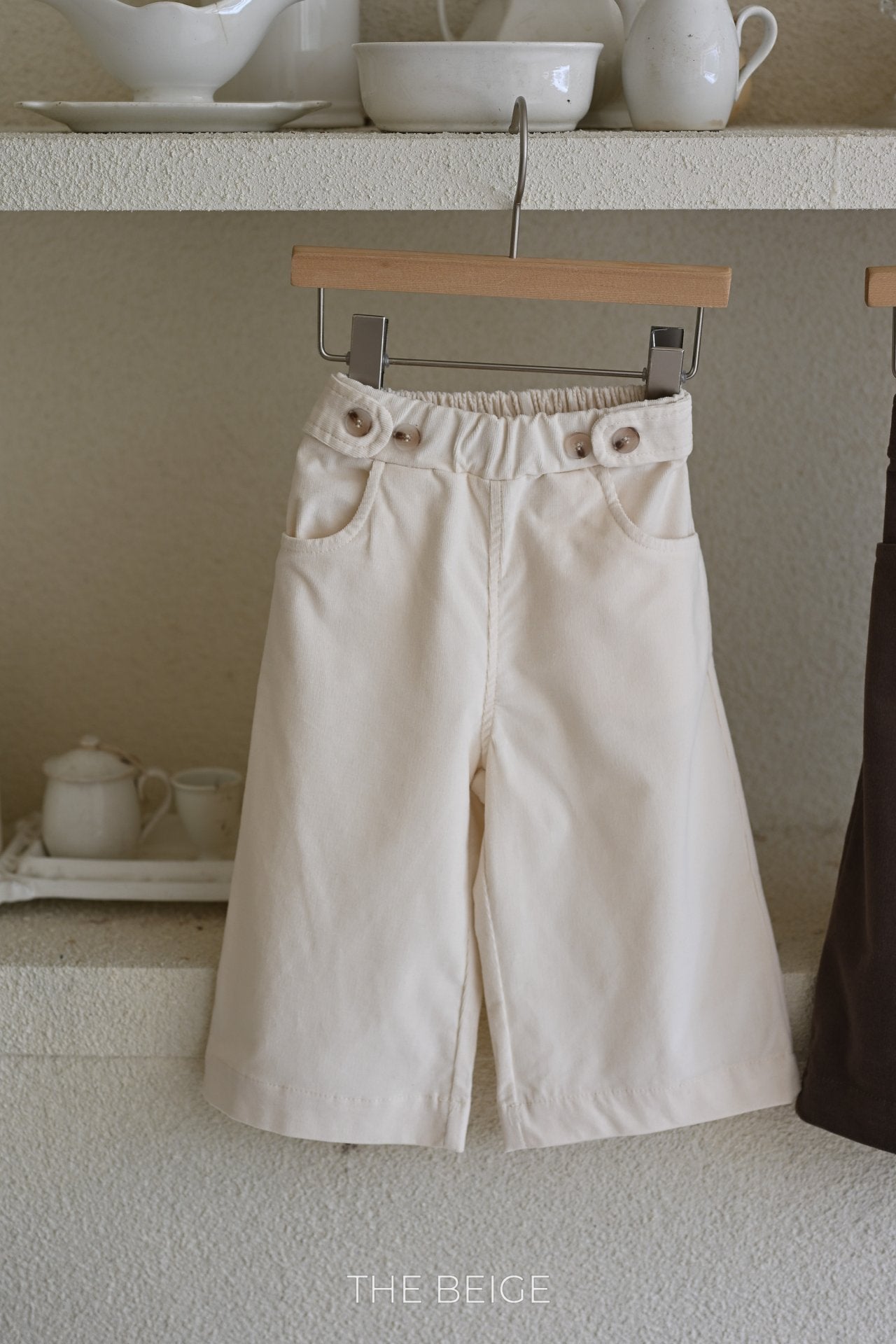 Button Strap Stretch Pants
