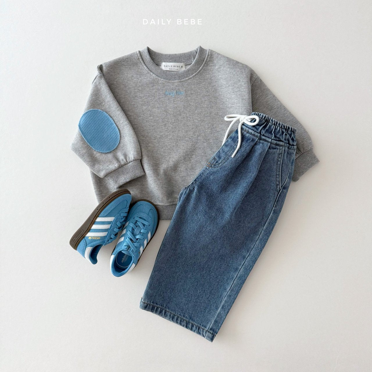 Hug Me Elbow Patch Sweatshirt