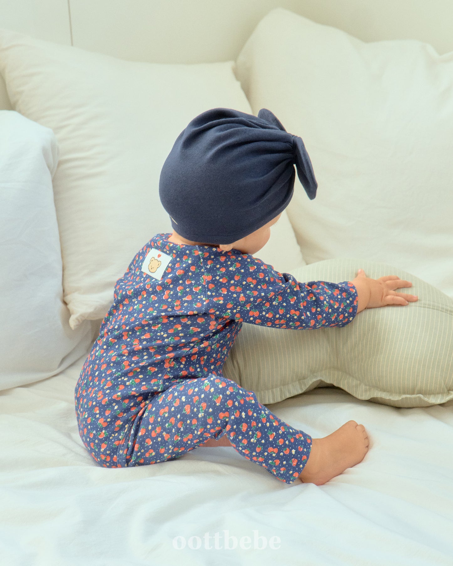 Baby Strawberry Set (Suit & Leggings)