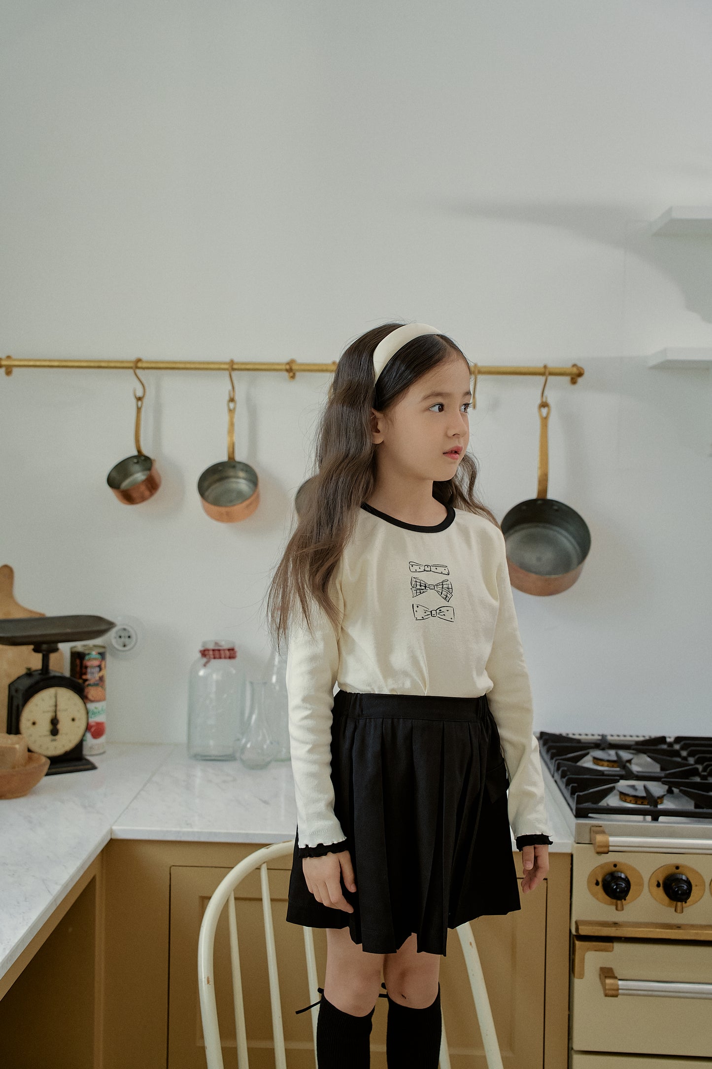 Bow Graphic Tee