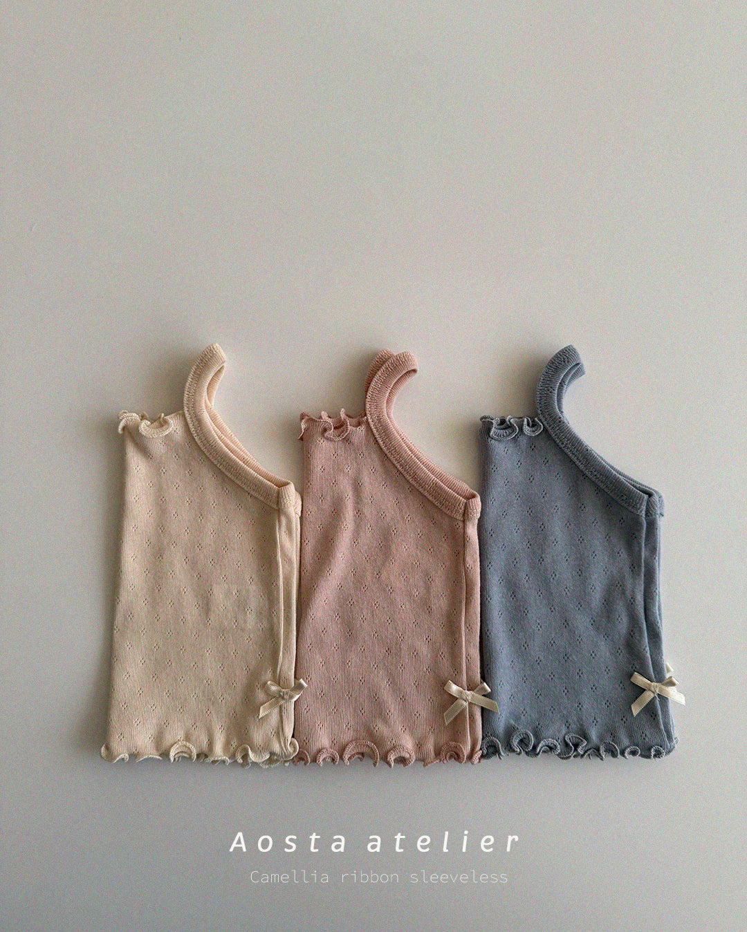 Camellia sleeveless T
