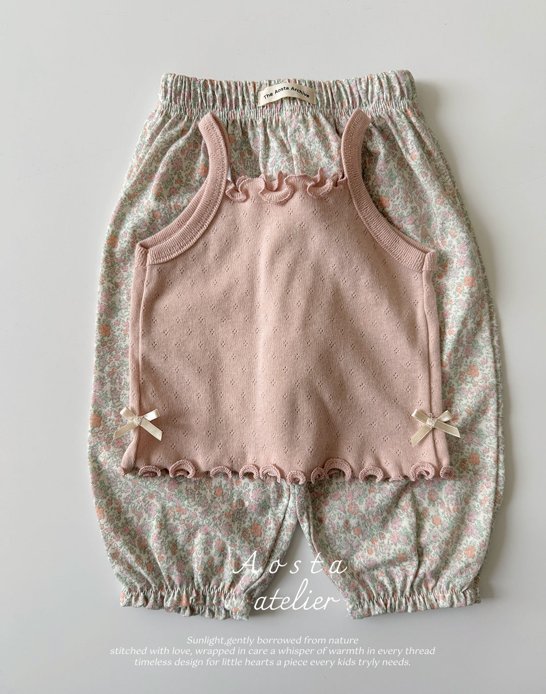 Camellia sleeveless T