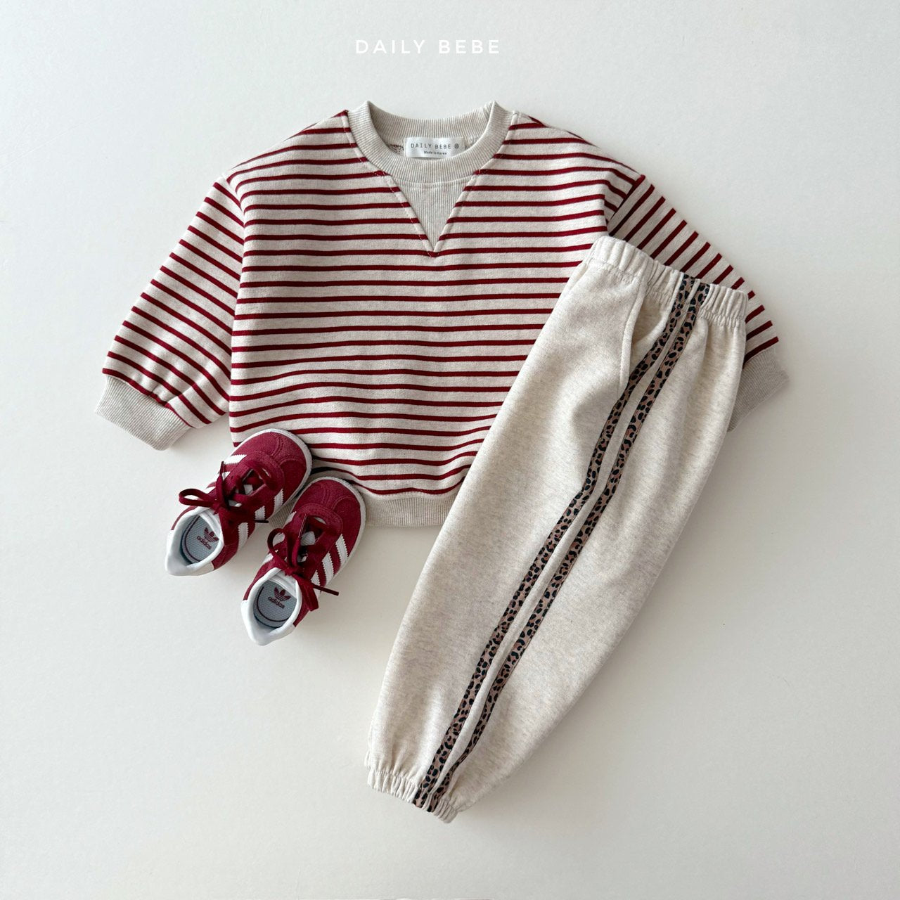 Striped Triangle Patch Sweatshirt