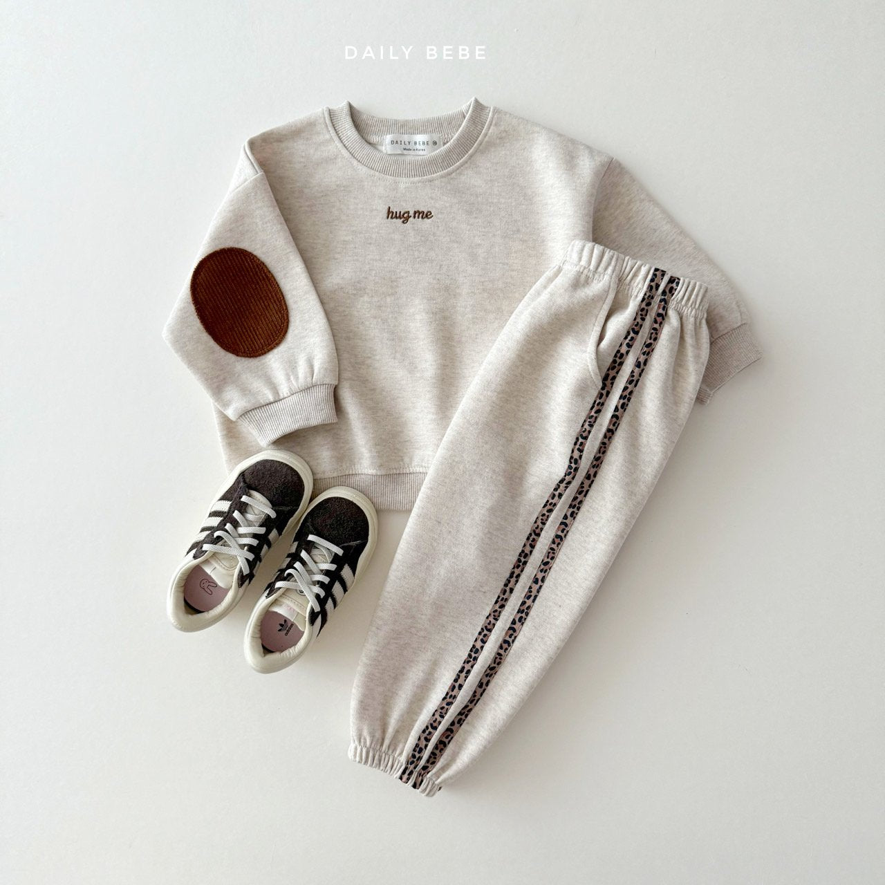 Hug Me Elbow Patch Sweatshirt