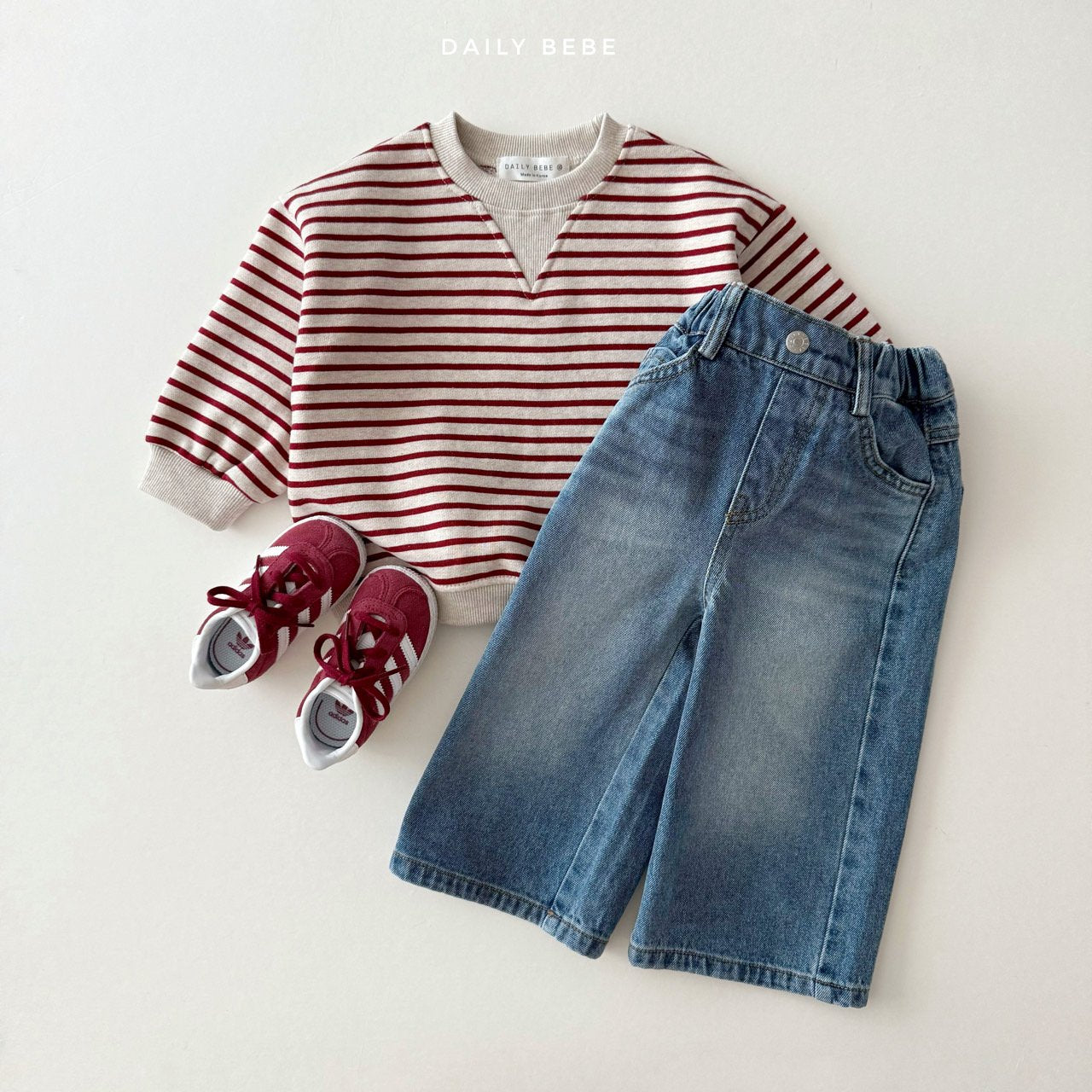 Striped Triangle Patch Sweatshirt