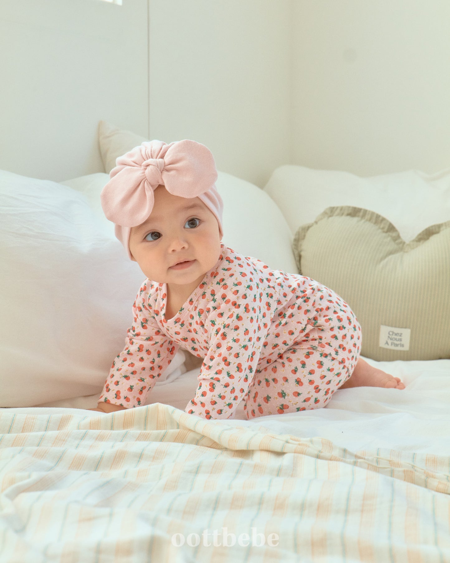 Baby Strawberry Set (Suit & Leggings)