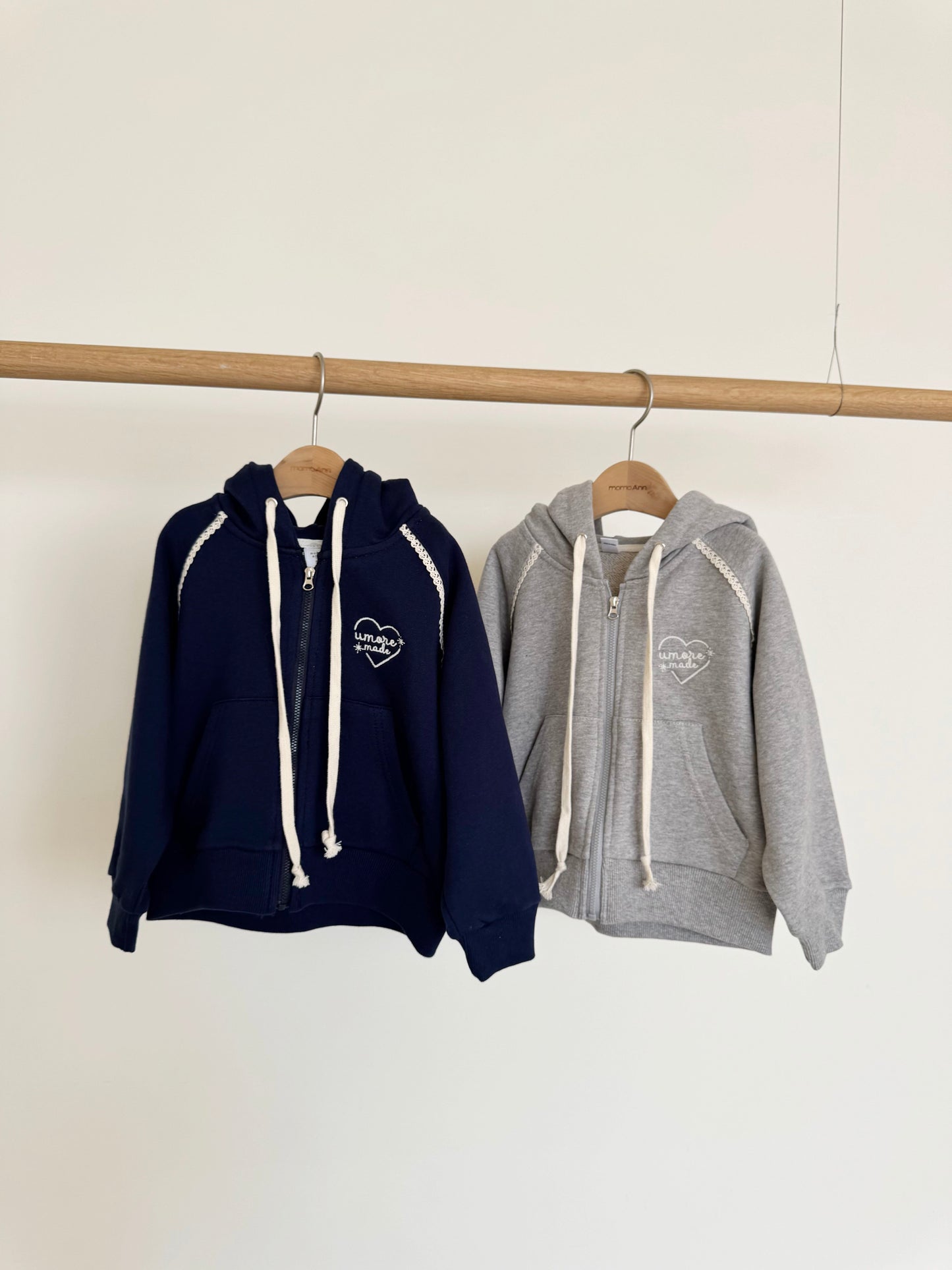 momoann Zip-Up Hoodie
