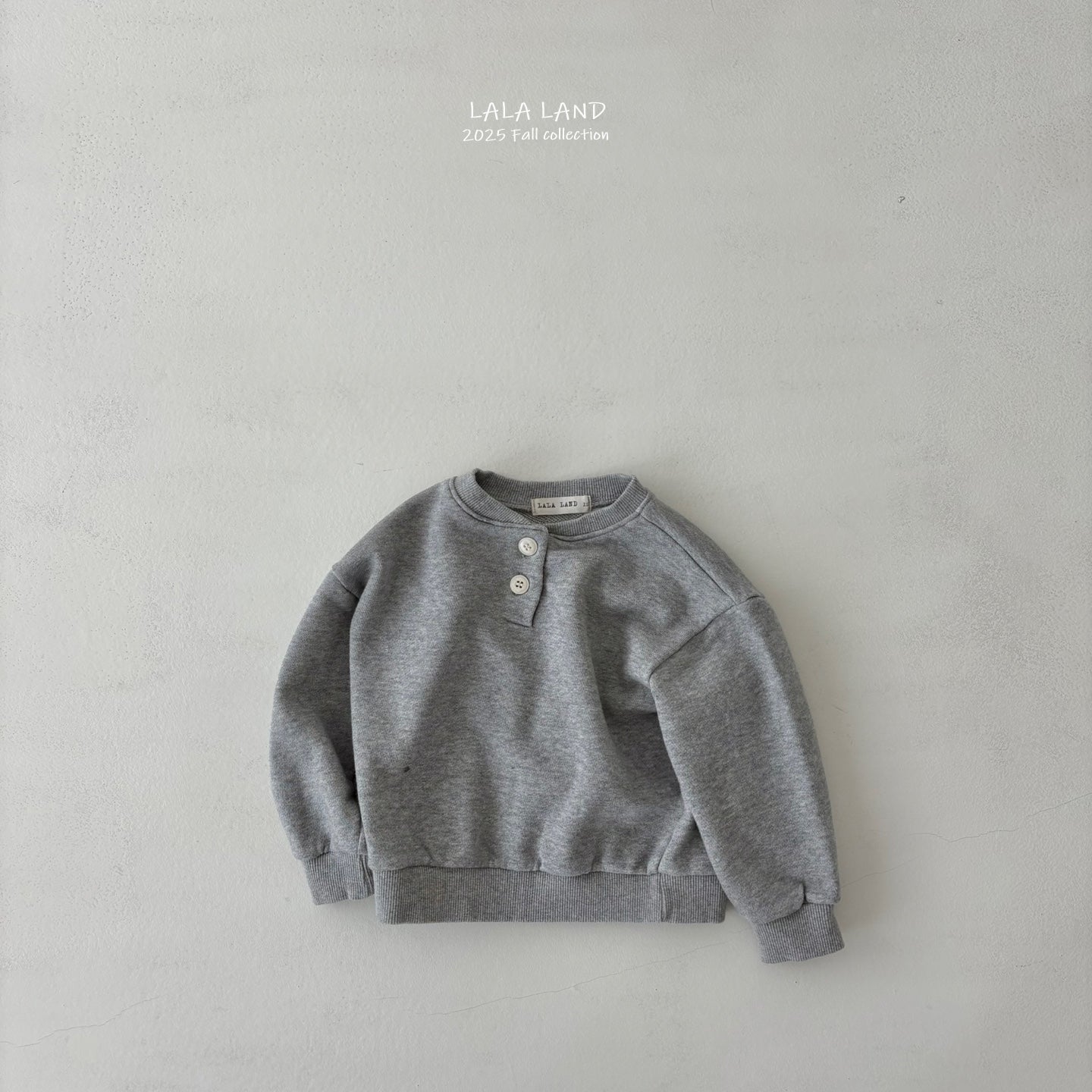 Button Sweatshirt
