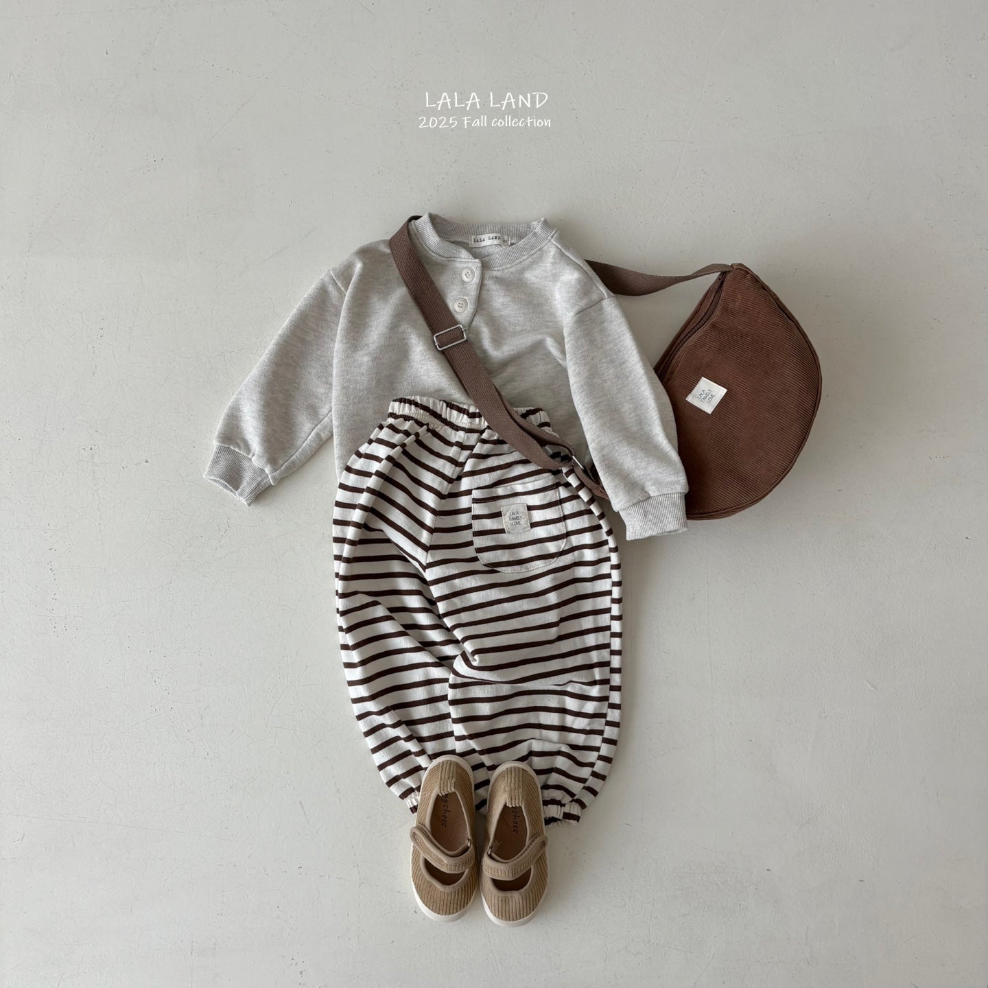 Button Sweatshirt