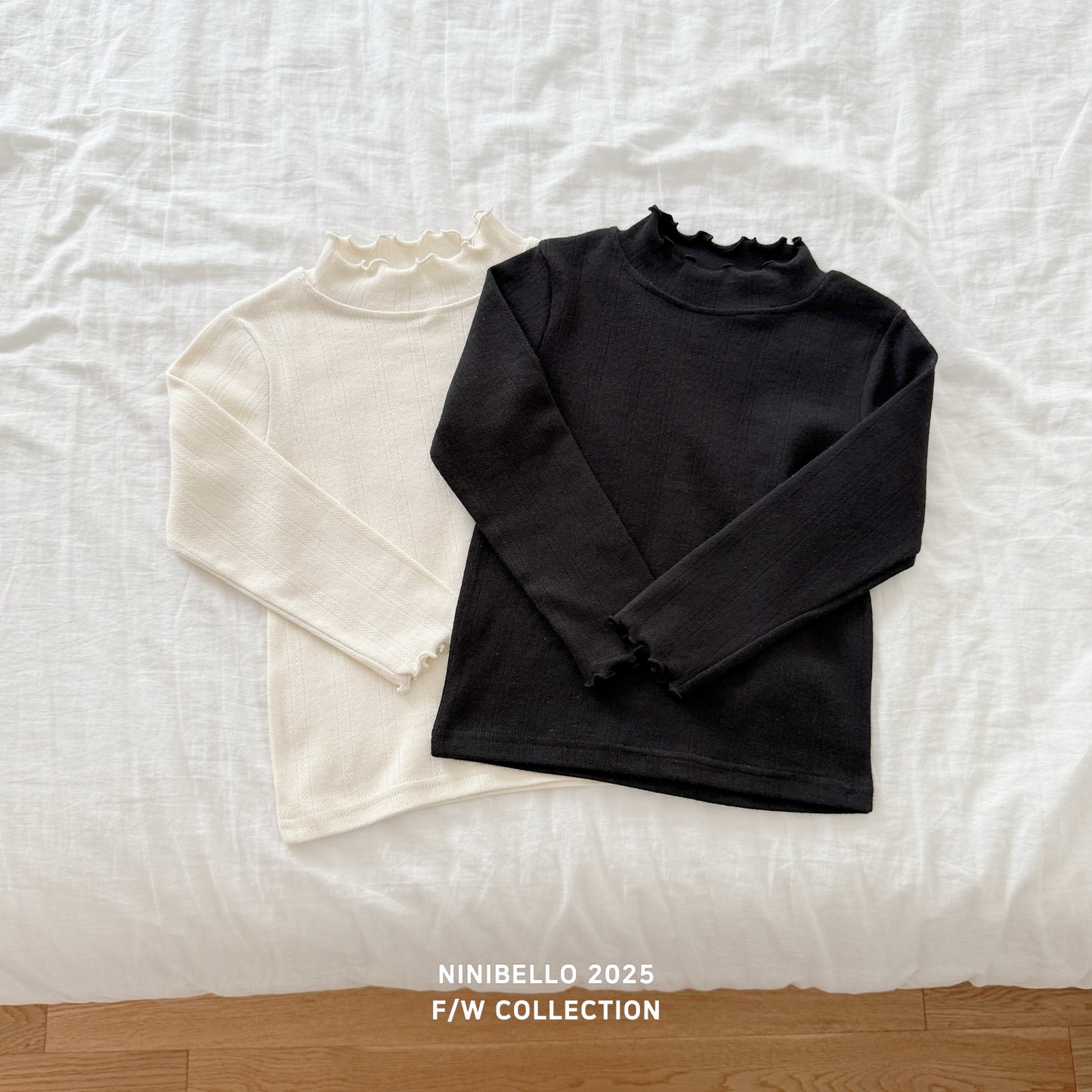 Shushu Turtleneck Tee