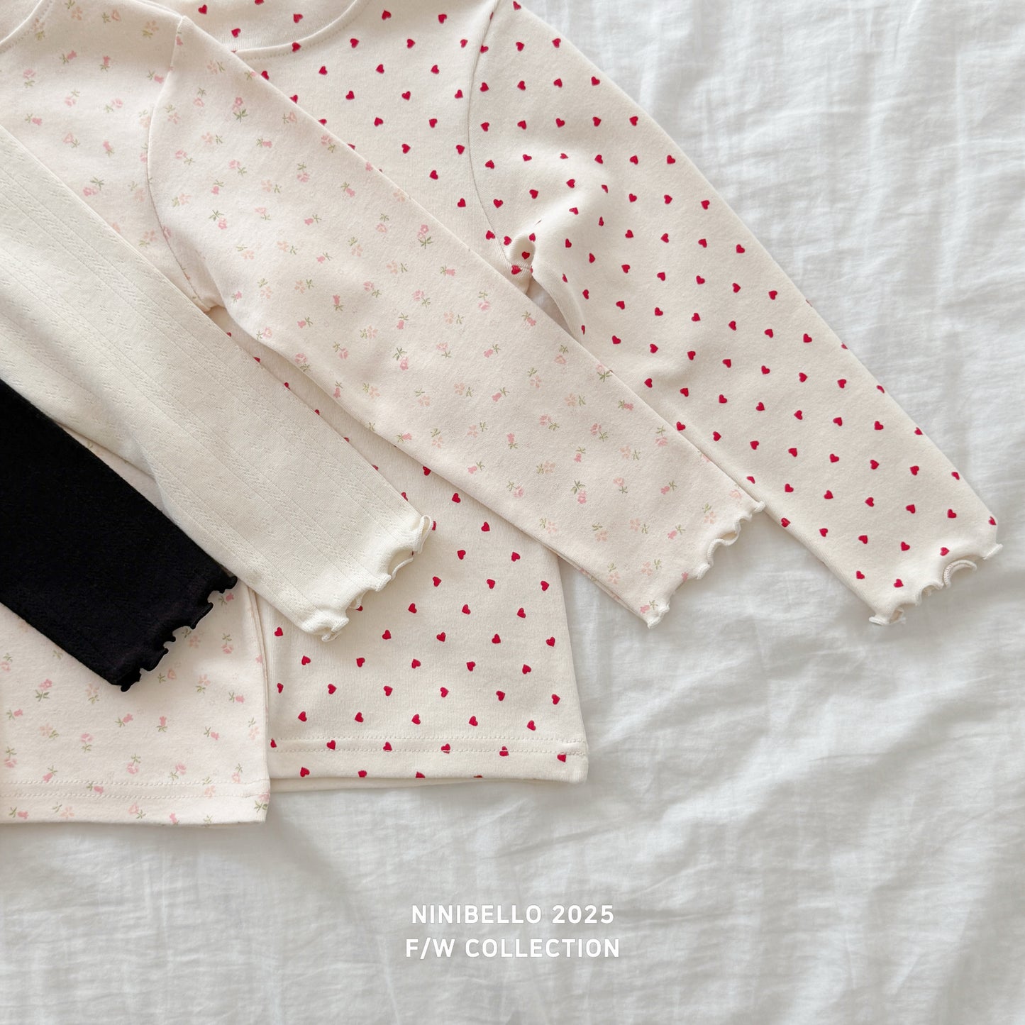 Shushu Turtleneck Tee