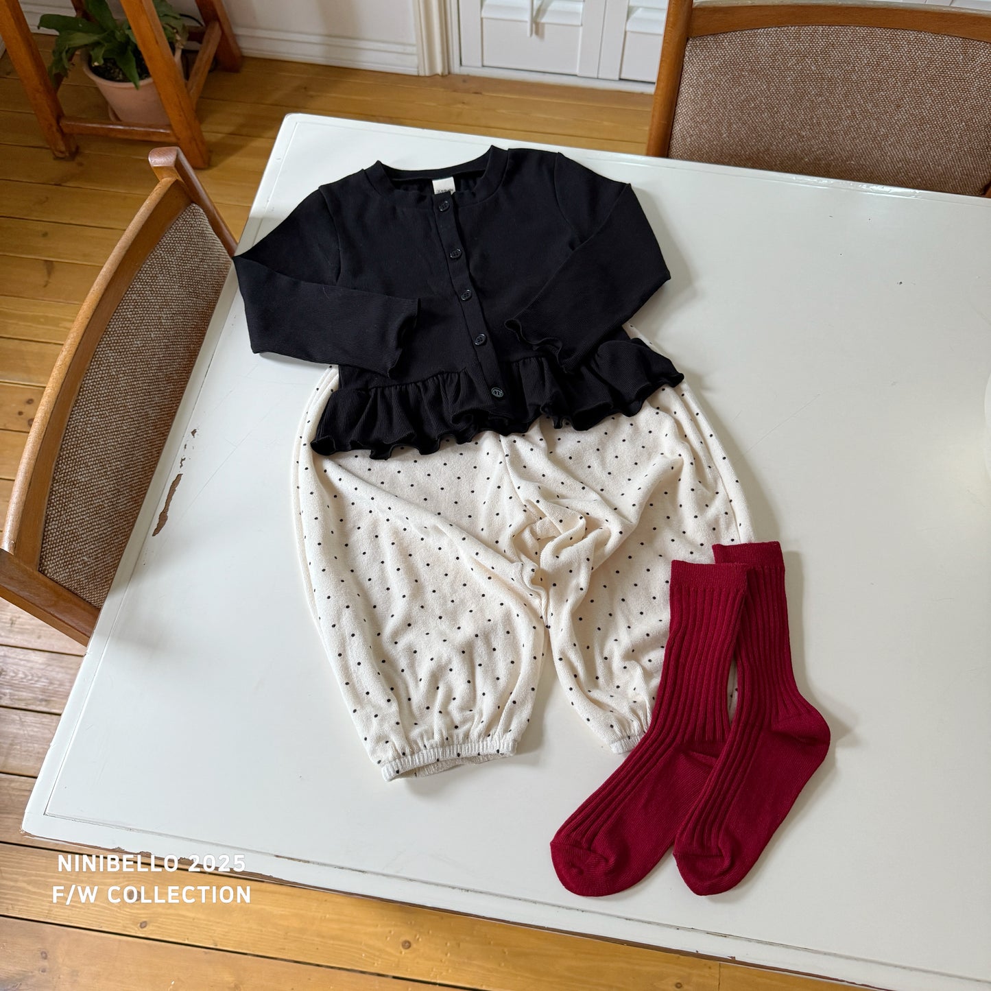 Ribbed Ruffle Cardigan