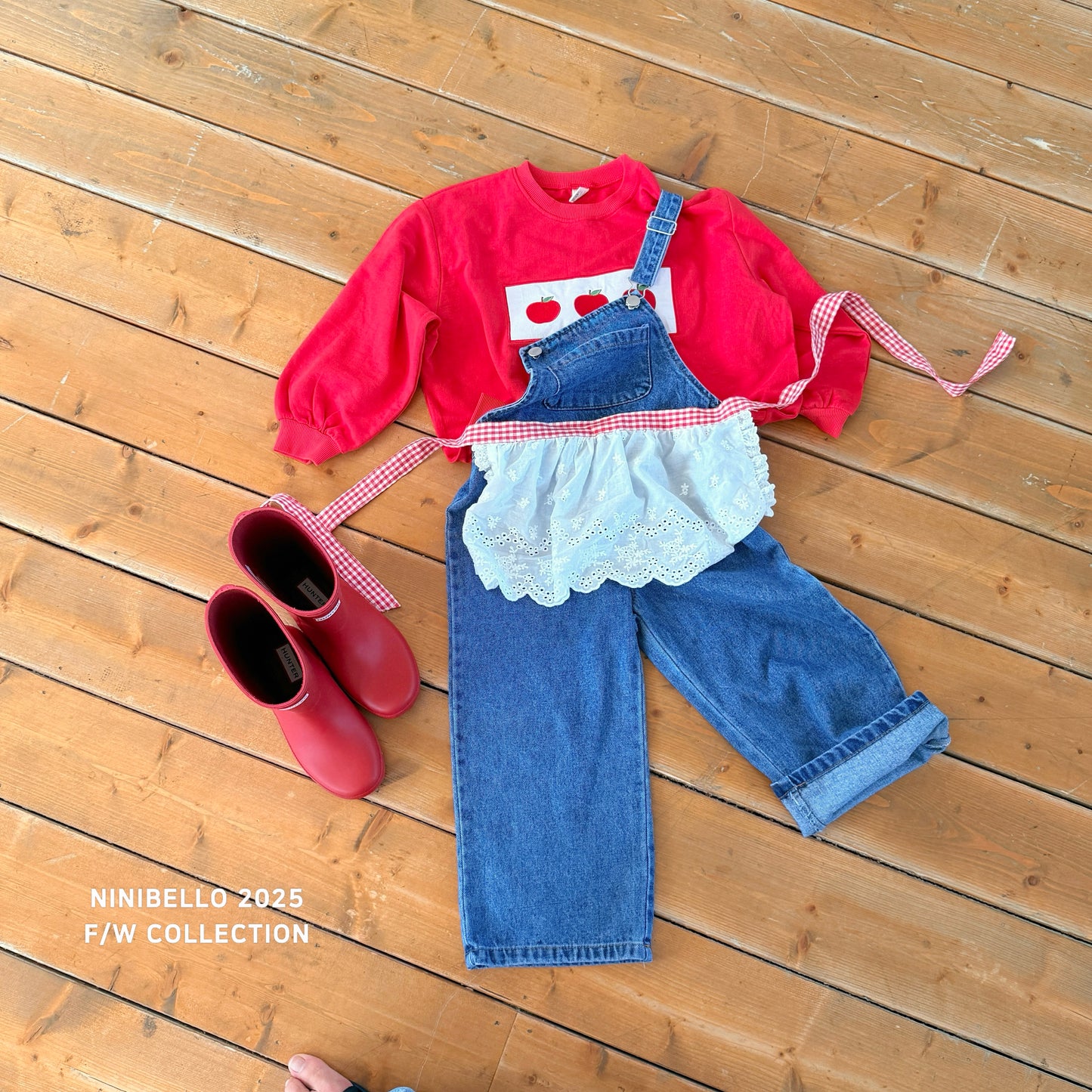Apple Patch Sweatshirt
