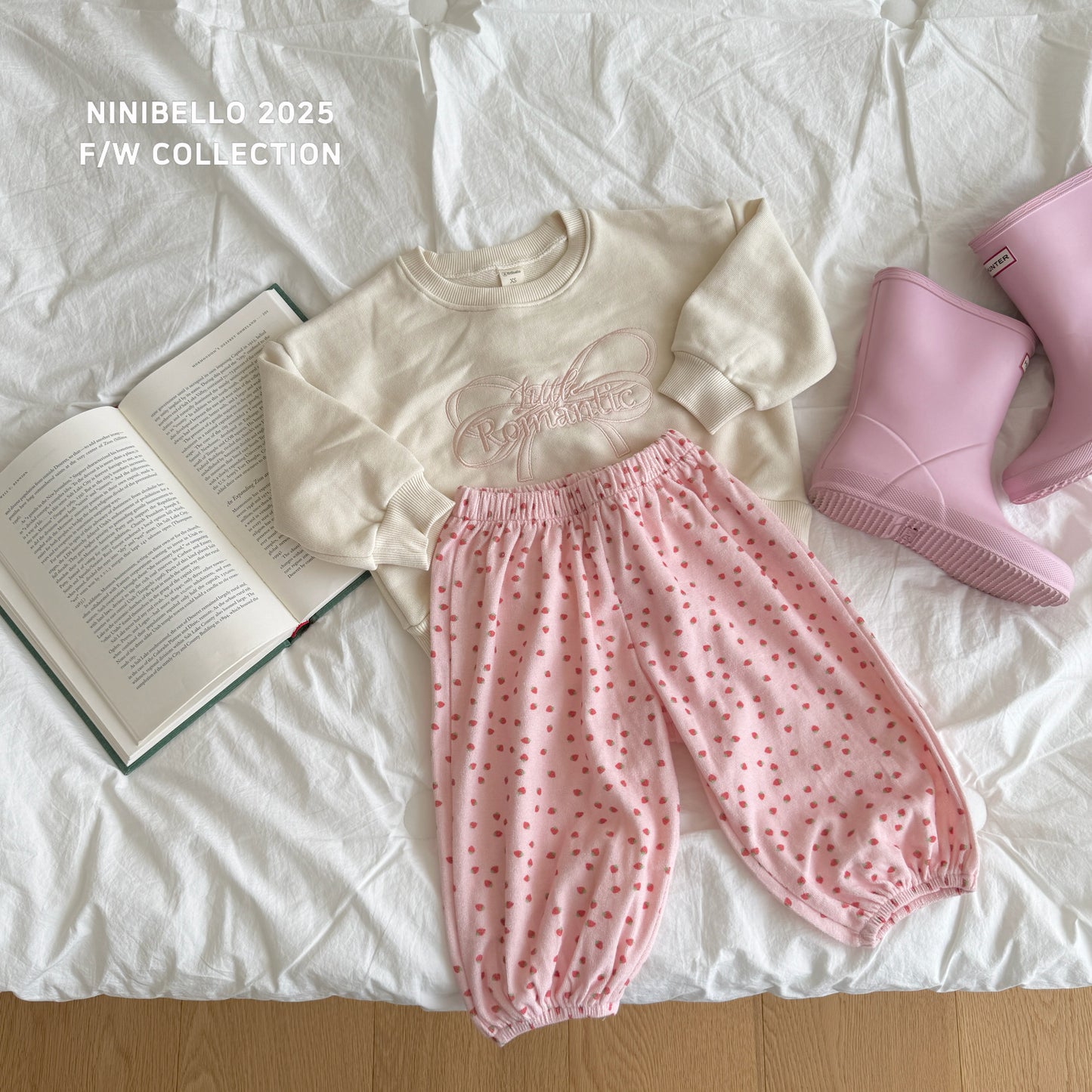 Romantic Crop Sweatshirt