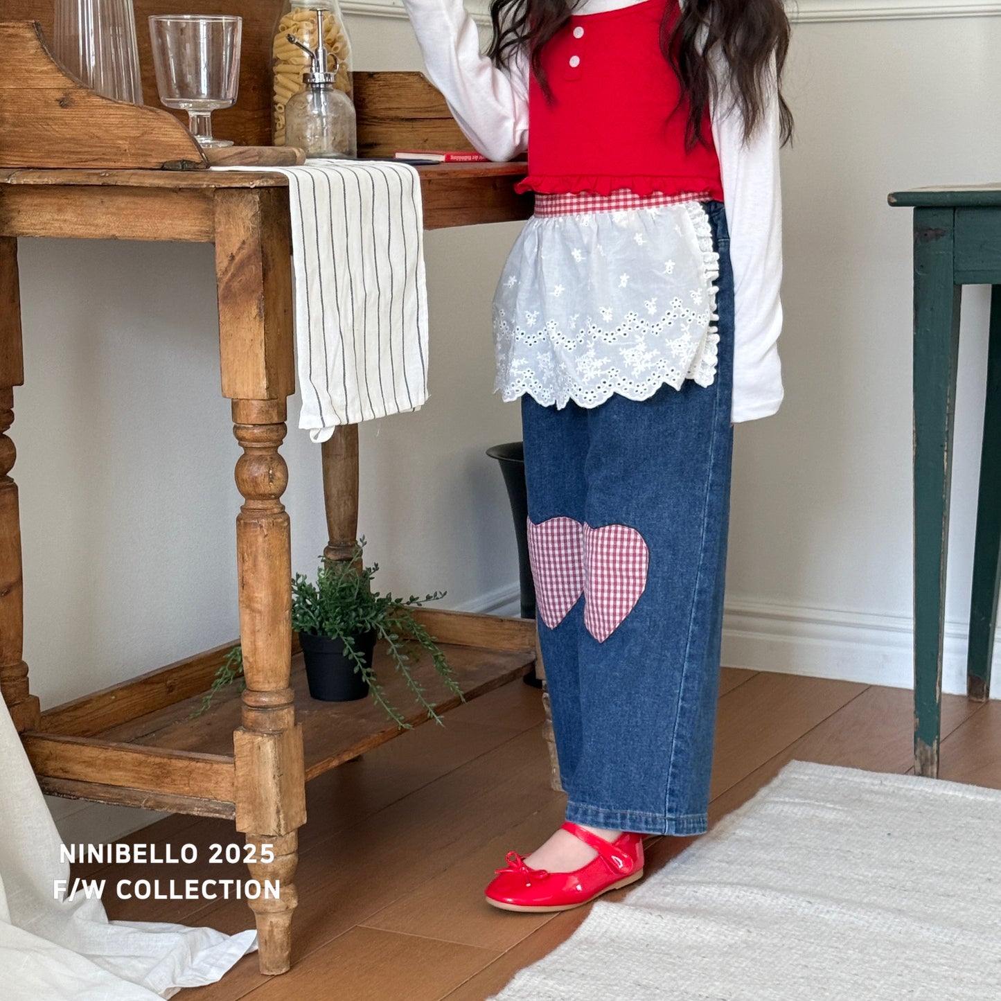 Heidi Lace Apron
