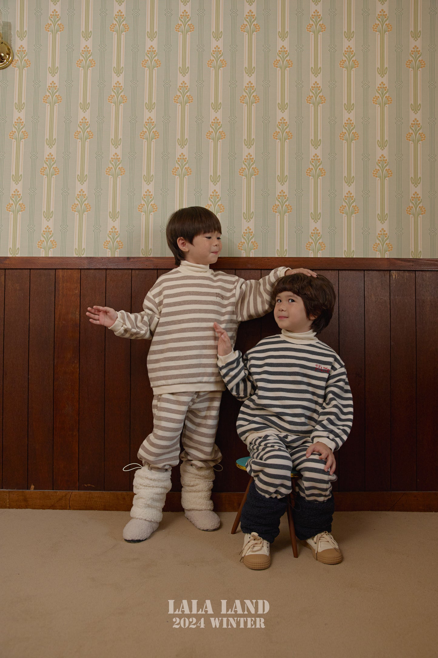 Winter Striped Sweatshirt(Sibling Matching Outfit)