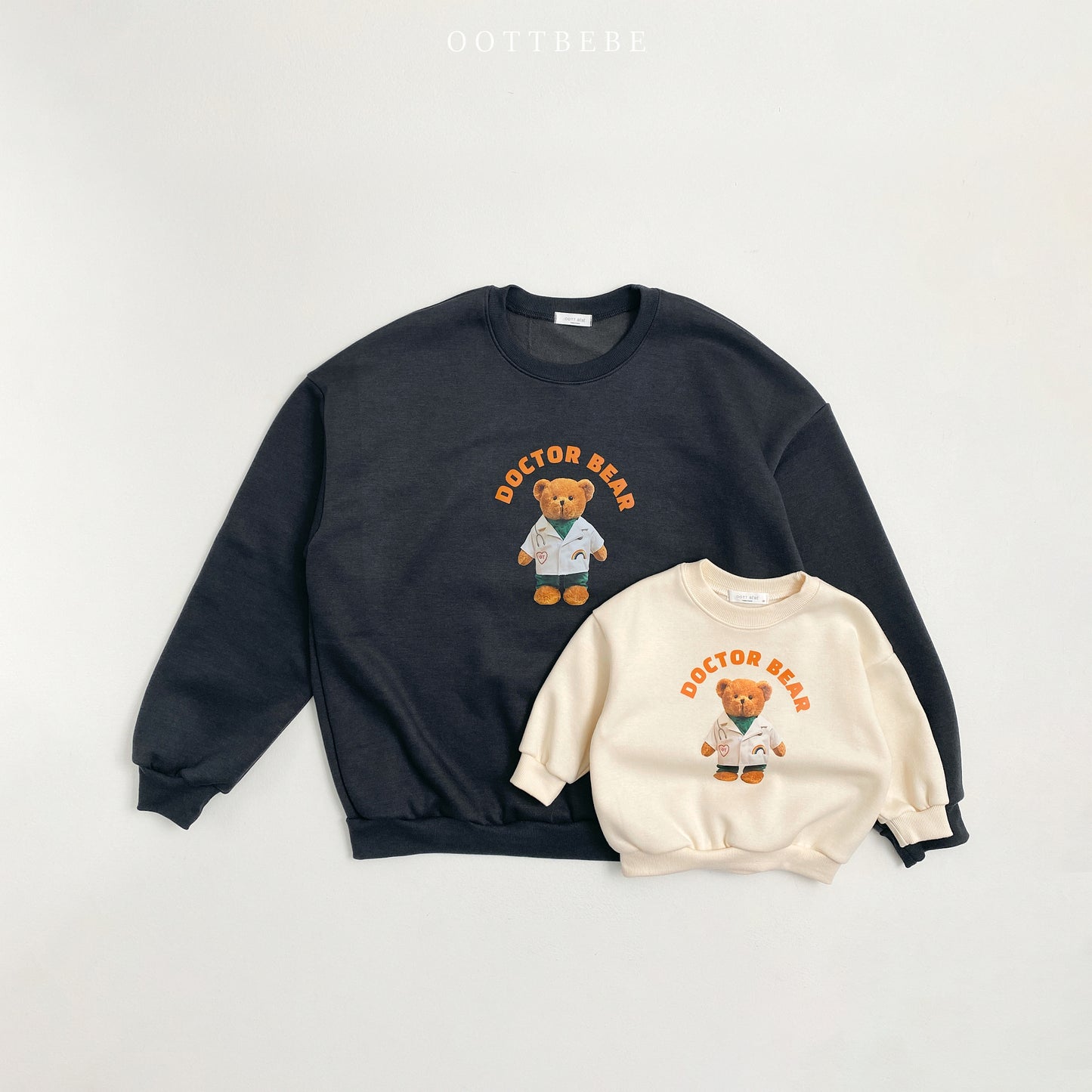 Doctor Bear Sweatshirt(Family Matching Outfit)