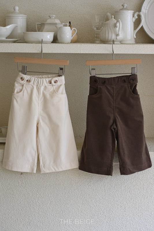Button Strap Stretch Pants