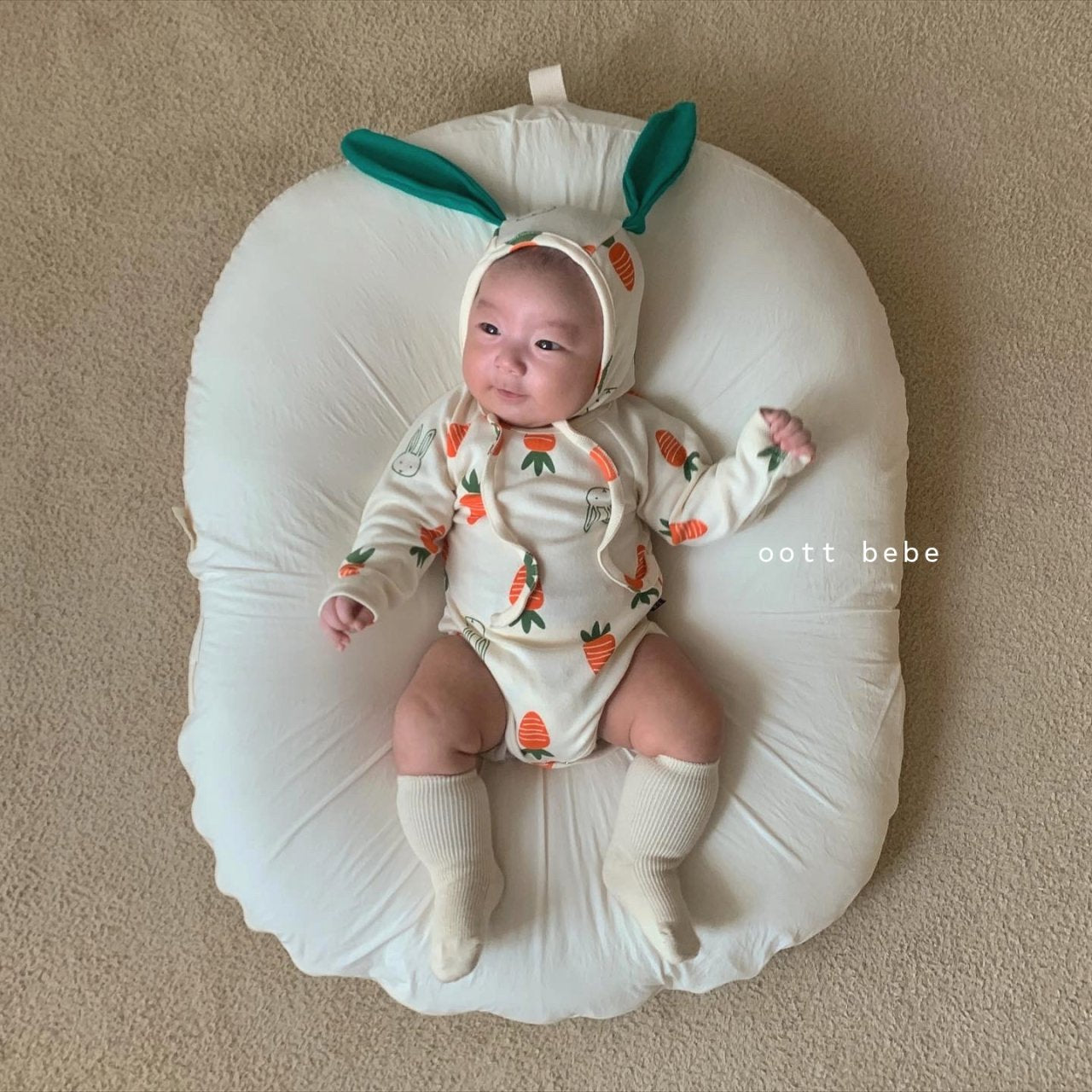 Carrot Bunny Baby Set(Bodysuit + Bonnet)