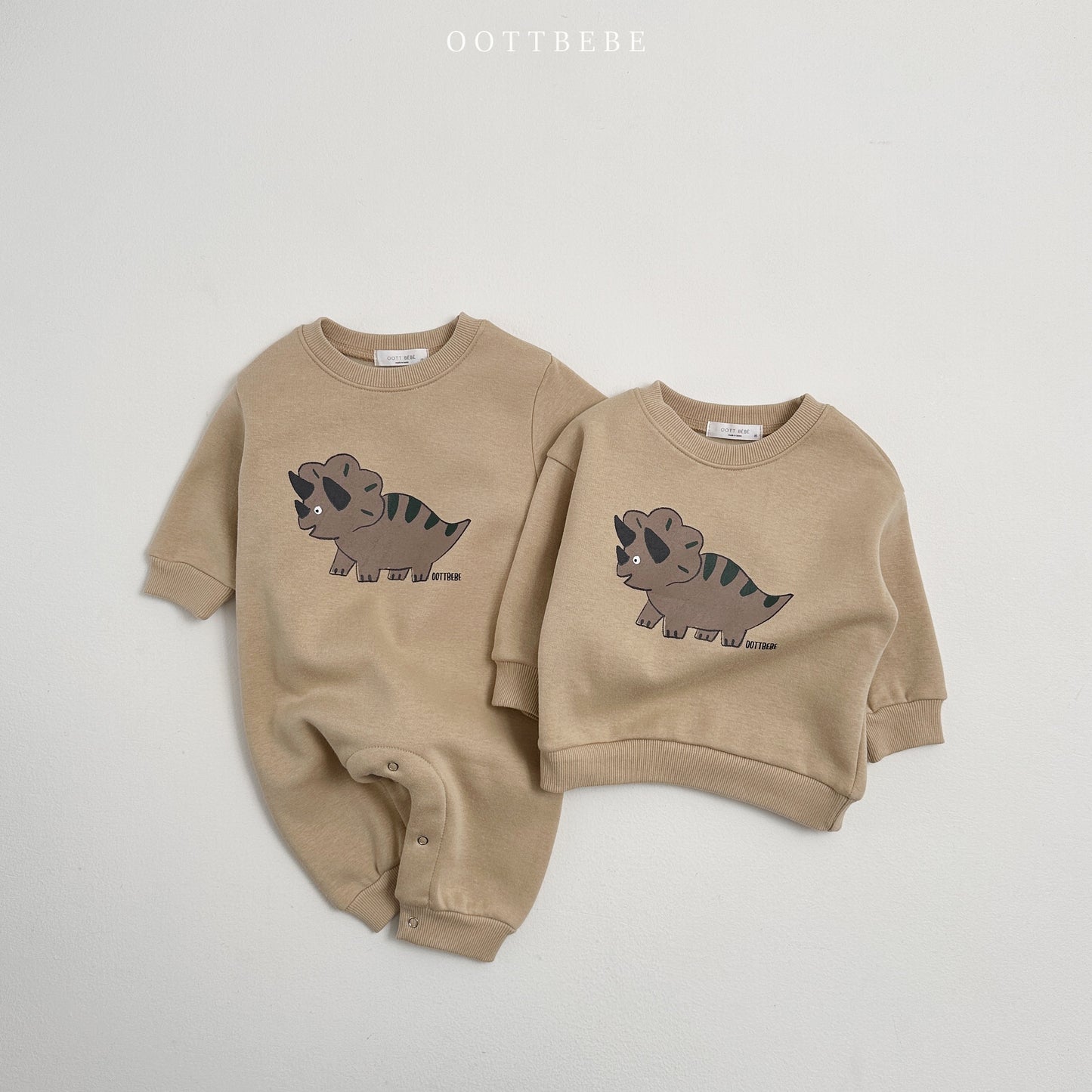 Cute Dinosaur Sweatshirt(Sibling Matching Outfits)