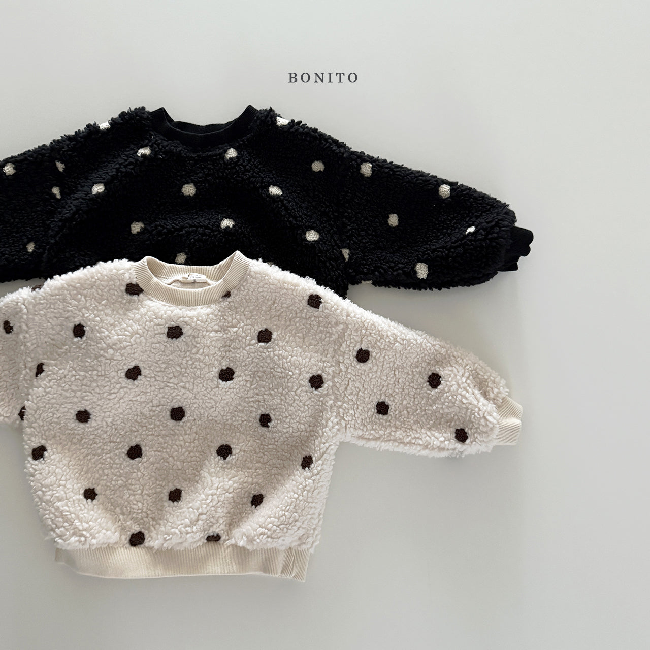 Dot Dumble Sweatshirt