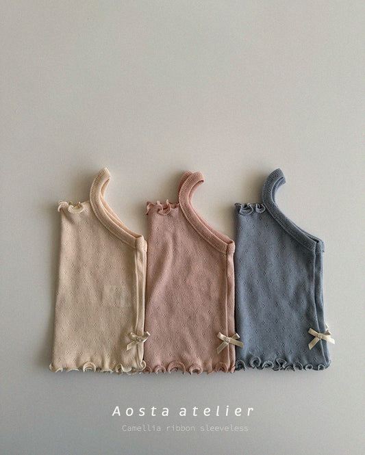 Camellia sleeveless T