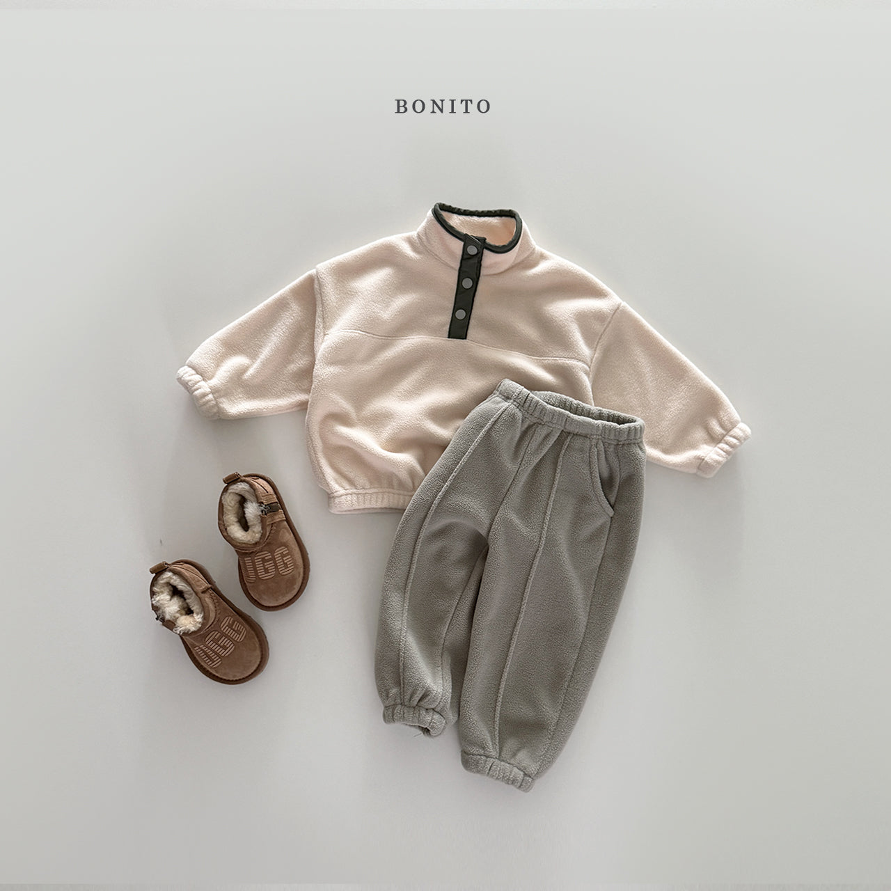 Tone-Tone Button Set