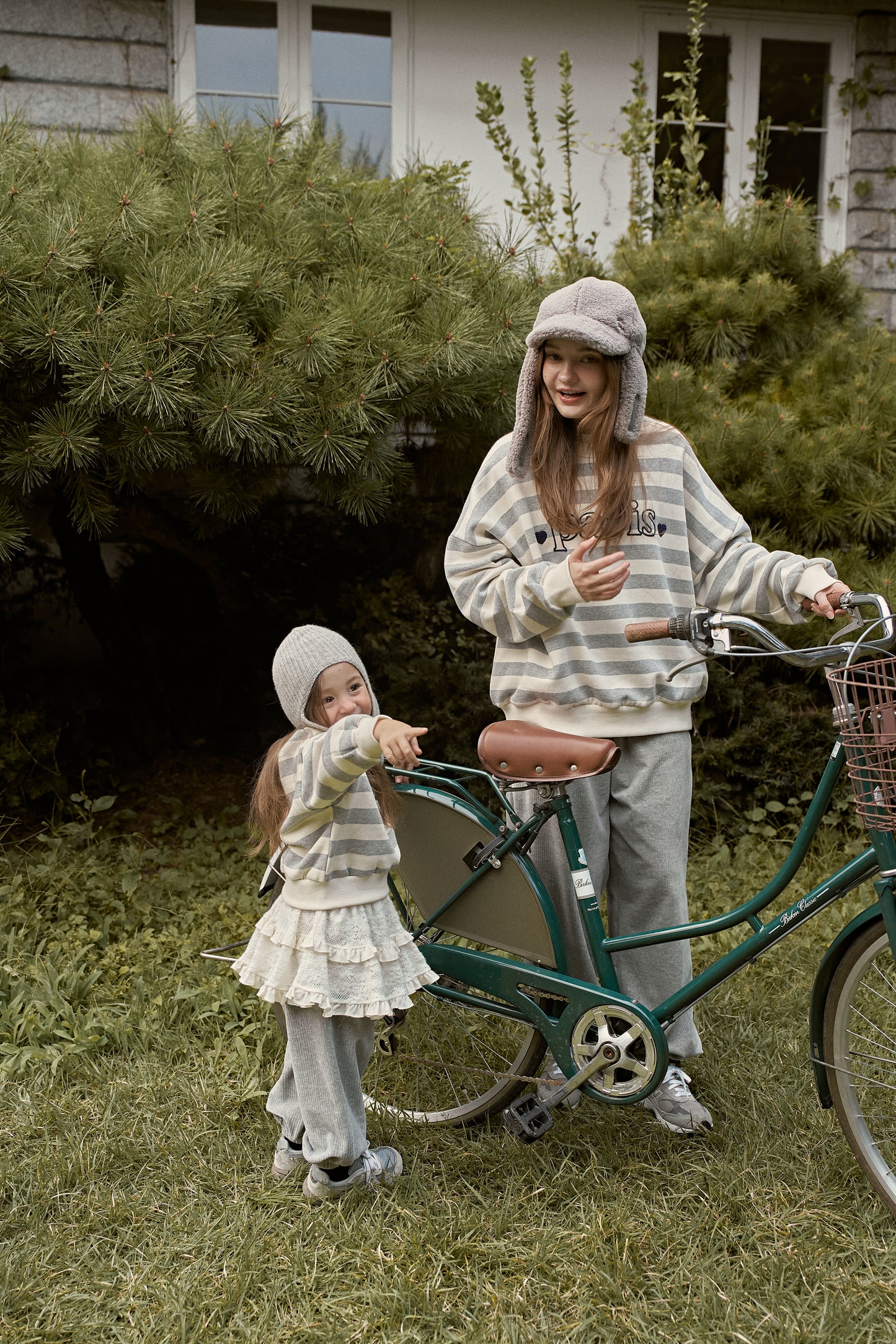 Fleece-Lined Snow Skirt