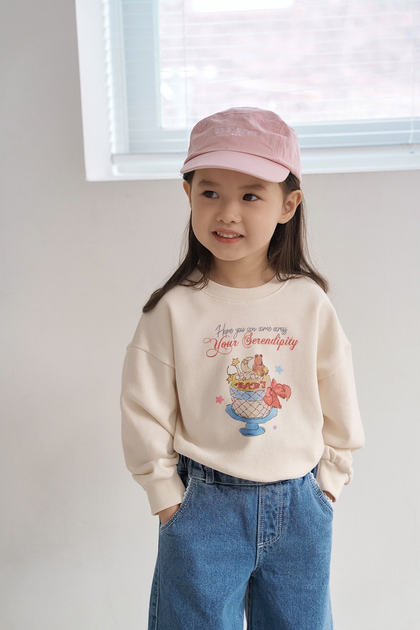 Cake Graphic Sweatshirt