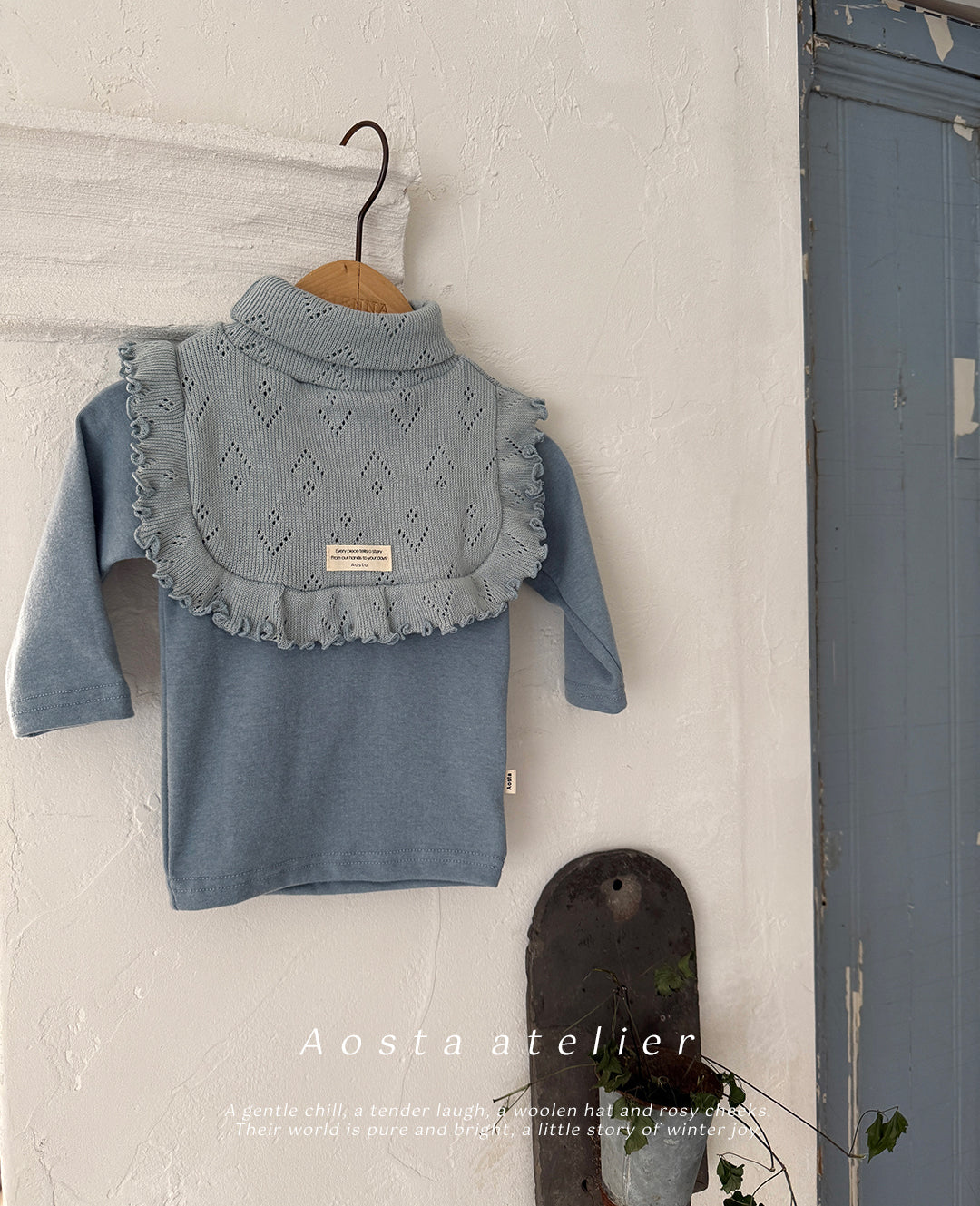 Reete Frill Turtleneck