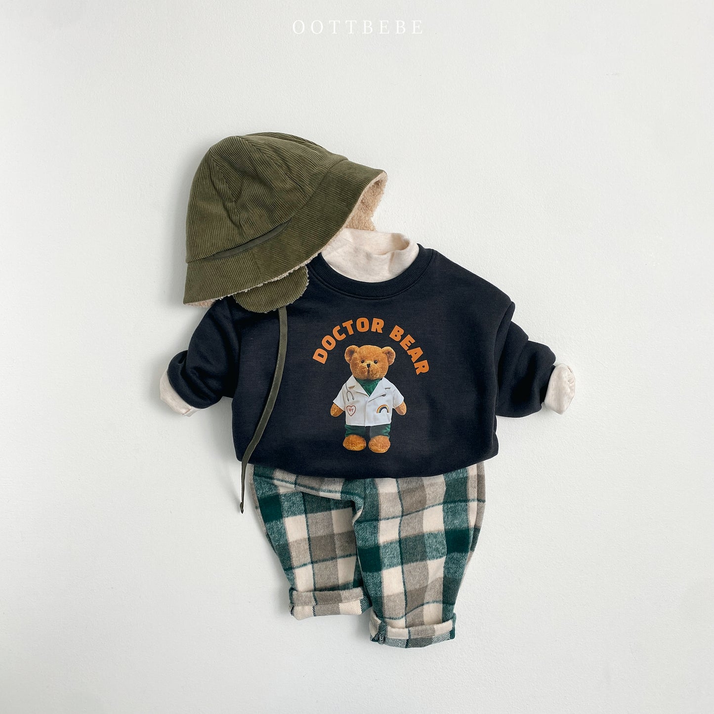 Doctor Bear Sweatshirt(Family Matching Outfit)