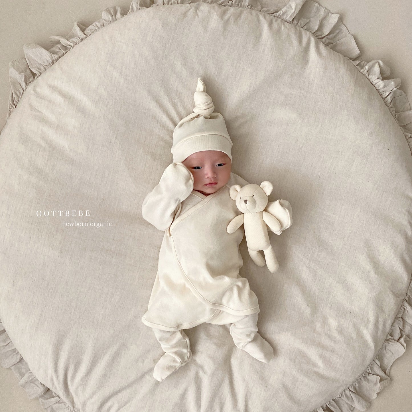 Organic Cotton Newborn Top + Bonnet Set