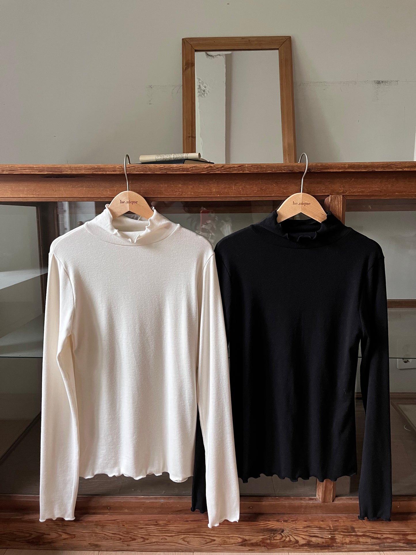 Soft Ribbed Turtleneck (Adult)
