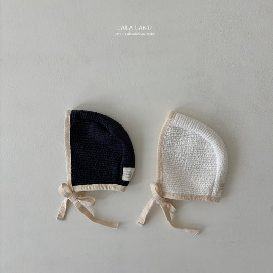 Soft Cushion Bonnet