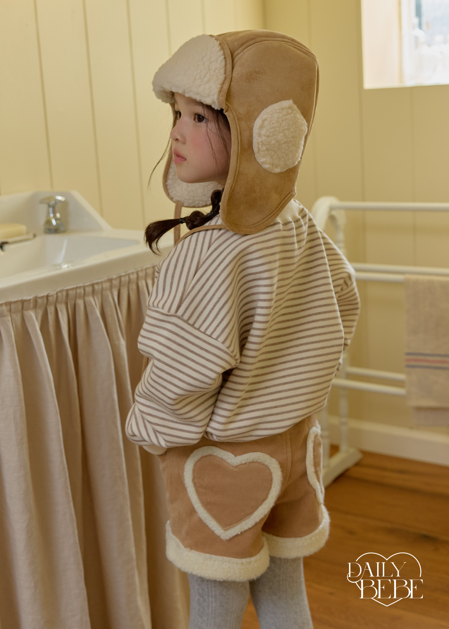 Mustang Shearling Ear Hat