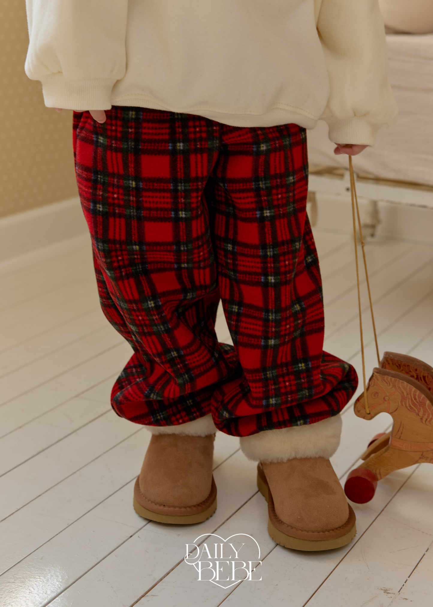 Merry Check Pants