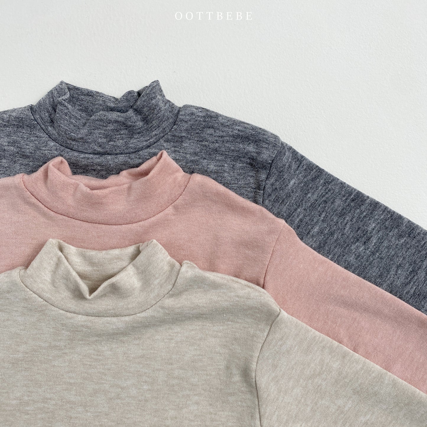 Ruffle Turtleneck T-shirt