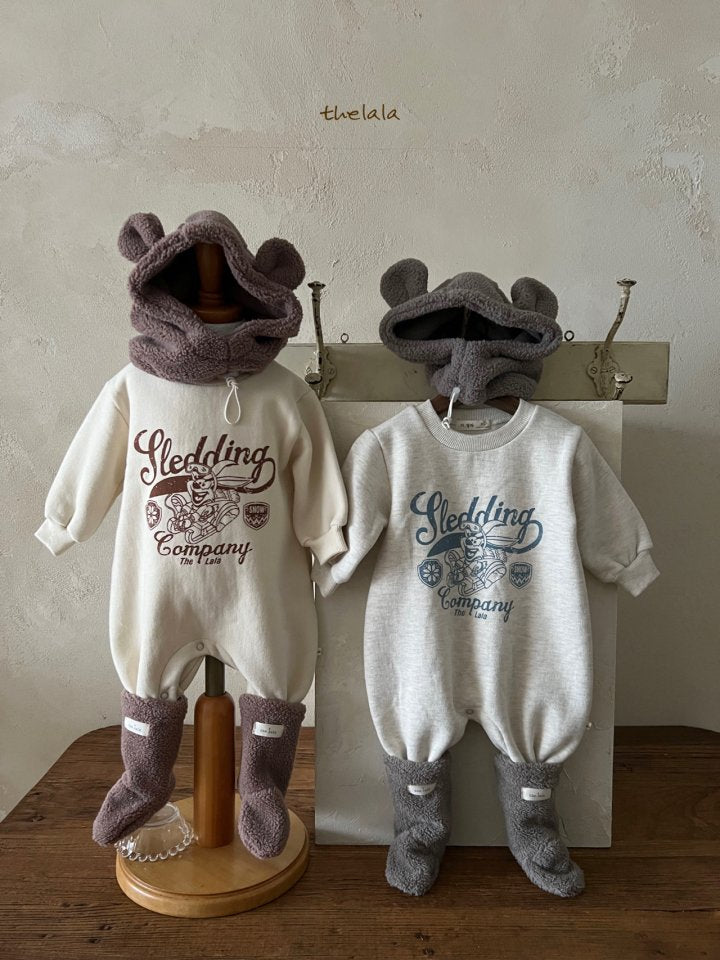 Sledding Bodysuit/Sweatshirt (Mommy and Me Matching Outfit)